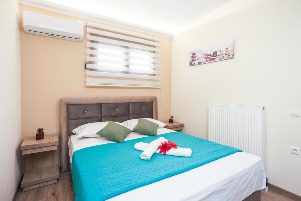 Twinstars Apartment With Courtyard And View Kalyves Polygyrou Esterno foto